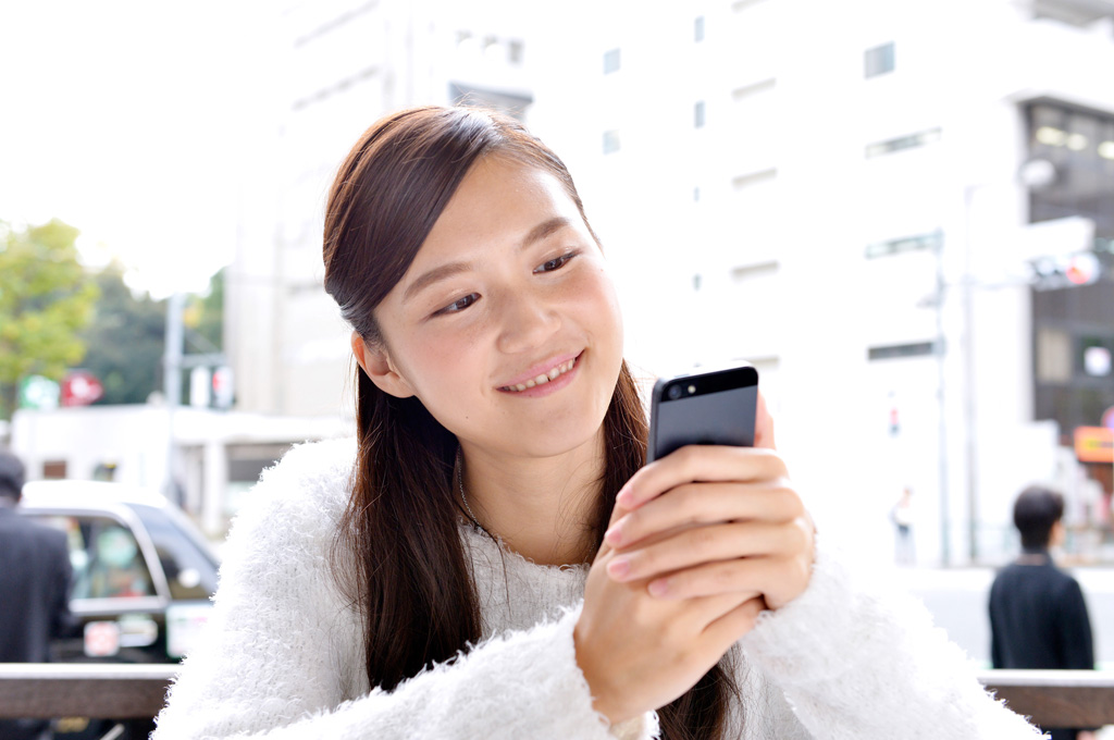 復縁したいと連絡したくなる気持ちは抑えましょう